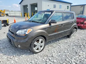 Kia Soul 2.0L 4 2011