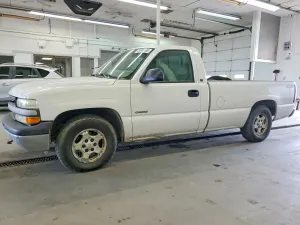 Chevrolet Silverado 1500 4.8L 8 2002