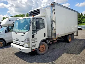 Isuzu NPR 6.0L 8 2015