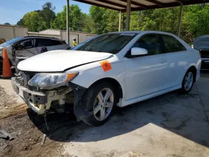 Toyota Camry 2.5L 4 2014
