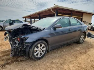 Toyota Camry 2.5L 4 2010
