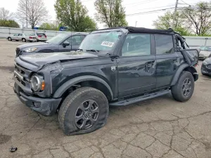 Ford Bronco 2.3L 4 2022