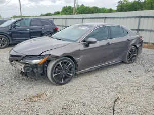 Toyota Camry 2.5L 4 2020