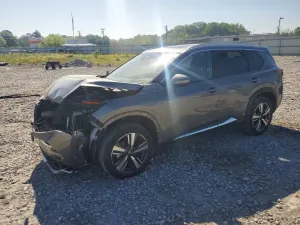 Nissan Rogue 2.5L 4 2021