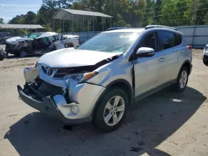Toyota Rav4 2.5L 4 2013