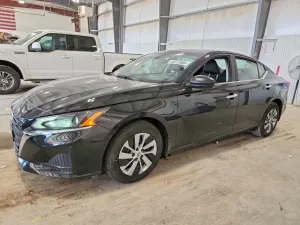 Nissan Altima 2.5L 4 2025