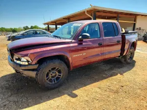 Dodge Dakota 4.7L 8 2002