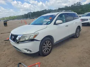Nissan Pathfinder 3.5L 6 2013