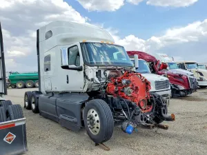International LT Series 15.0L 6 2025