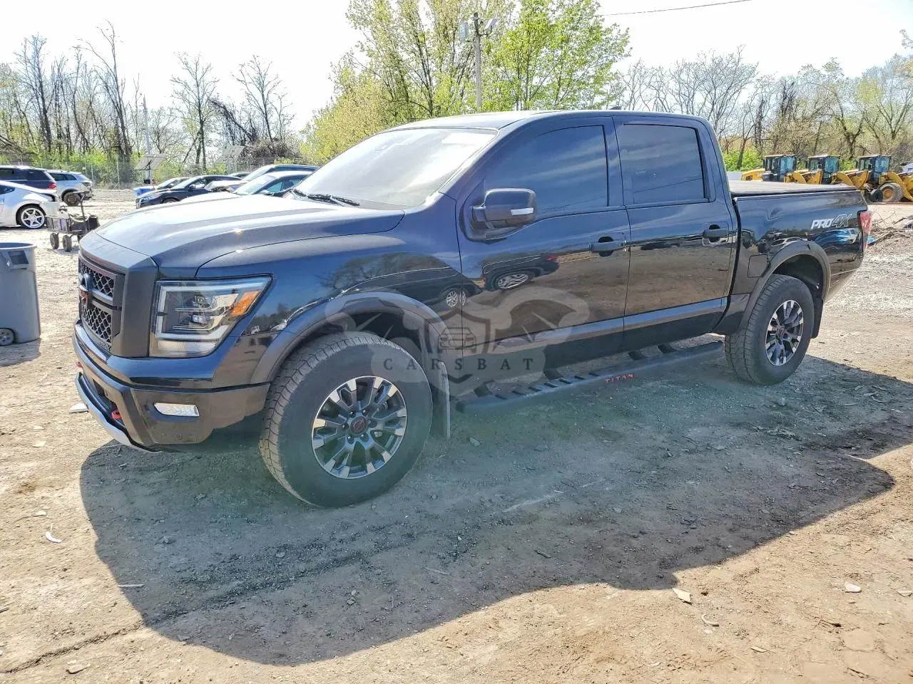 Nissan Titan 5.6L 8 2023