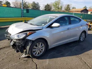 Hyundai Elantra 1.8L 4 2015