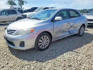 Toyota Corolla 1.8L 4 2013