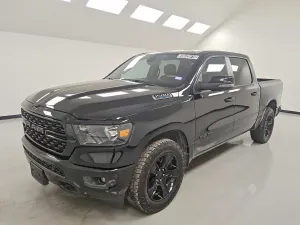 RAM 1500 5.7L 8 2024