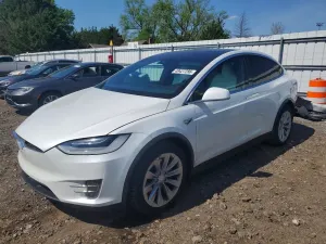 Tesla Model X 2020