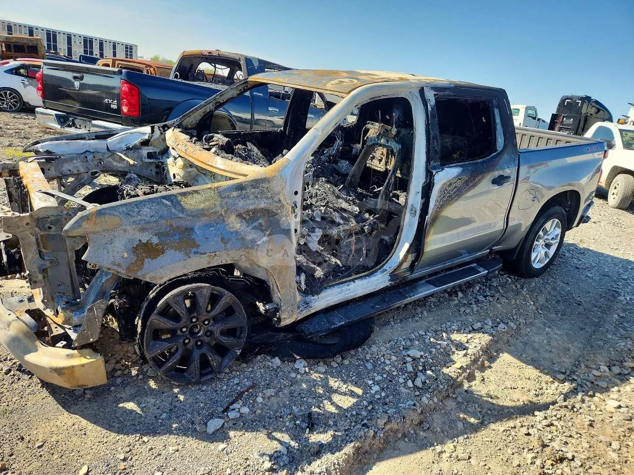 Chevrolet Silverado 1500 2.7L 4 2023