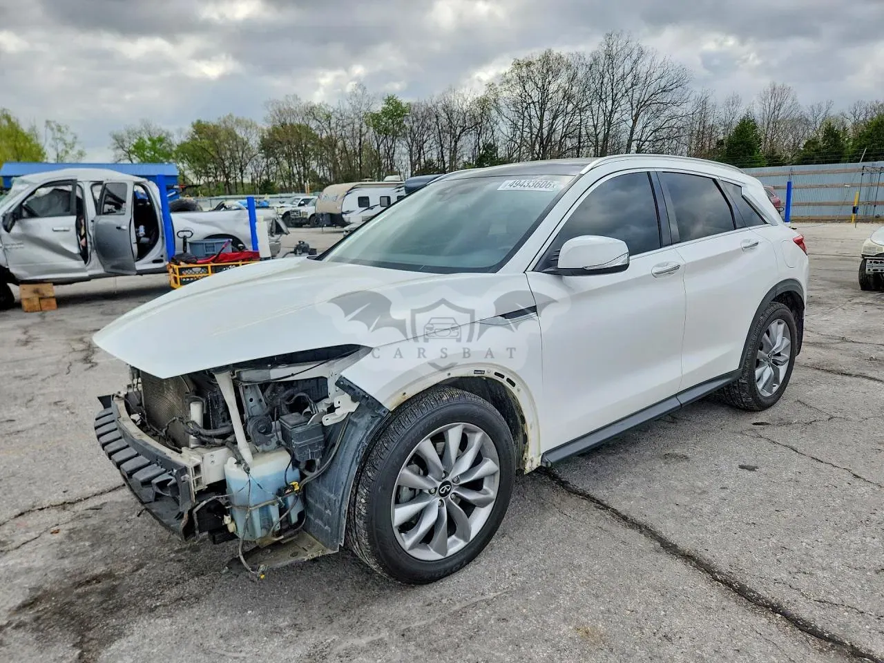 Infiniti QX50 2.0L 4 2021