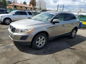 Volvo XC60 3.2L 6 2011