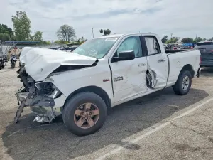 RAM 1500 5.7L 8 2014