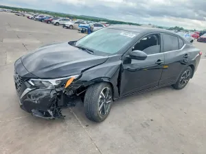 Nissan Sentra 2.0L 4 2025