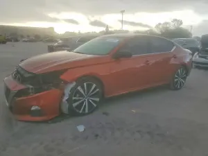 Nissan Altima 2.5L 4 2020