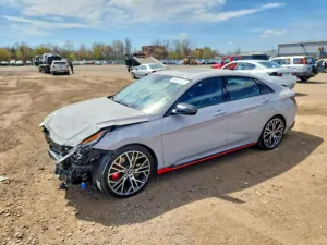 Hyundai Elantra 2.0L 4 2023