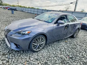 Lexus IS 2.5L 6 2015