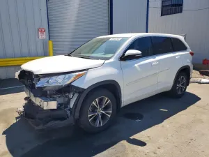 Toyota Highlander 3.5L 6 2018