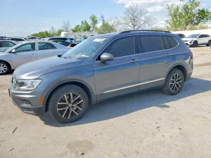 Volkswagen Tiguan 2.0L 4 2021