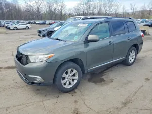 Toyota Highlander 3.5L 6 2013