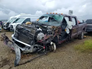 Ford F-350 6.7L 8 2012