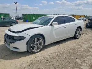 Dodge Charger 5.7L 8 2017