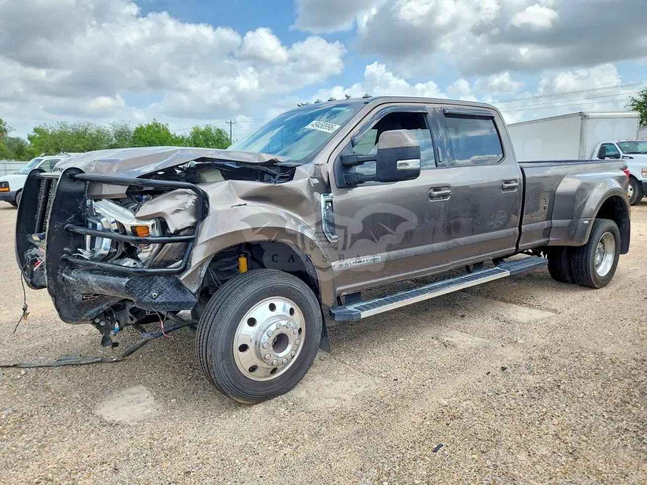 Ford F-450 6.7L 8 2022