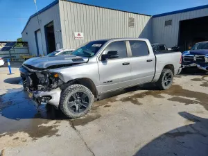 RAM 1500 5.7L 8 2024