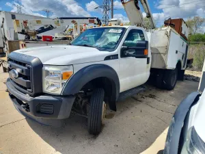 Ford F-450 6.8L 10 2015