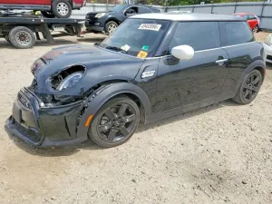 Mini Cooper 2.0L 4 2024