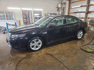 Ford Taurus 3.5L 6 2017