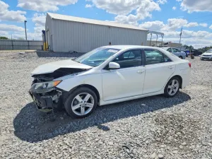 Toyota Camry 2.5L 4 2014