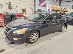Nissan Altima 2.5L 4 2015