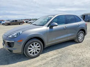 Porsche Cayenne 3.6L 6 2016