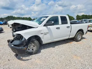 RAM 1500 5.7L 8 2020