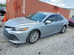 Toyota Camry 2.5L 4 2021