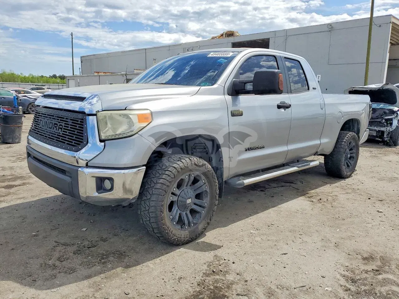 Toyota Tundra 5.7L 8 2014
