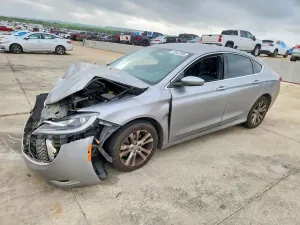 Chrysler 200 2.4L 4 2016