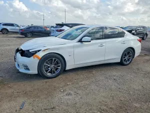 Infiniti Q50 3.7L 6 2015