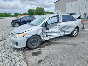 Toyota Corolla 1.8L 4 2012