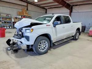 Chevrolet Silverado 1500 5.3L 8 2025