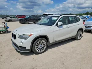BMW X1 2.0L 4 2015