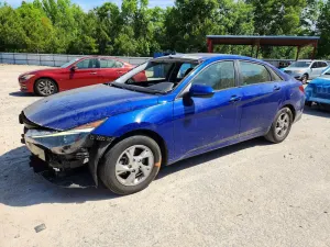Hyundai Elantra 2.0L 4 2021