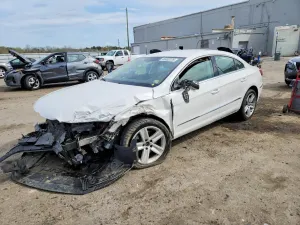 Volkswagen Passat CC 2.0L 4 2013