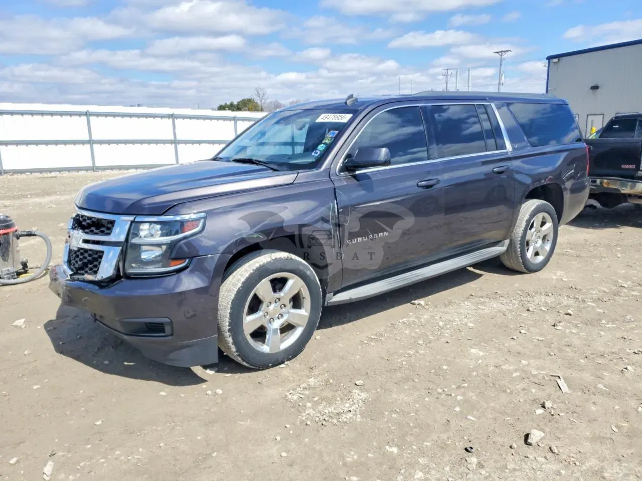 Chevrolet Suburban 5.3L 8 2015